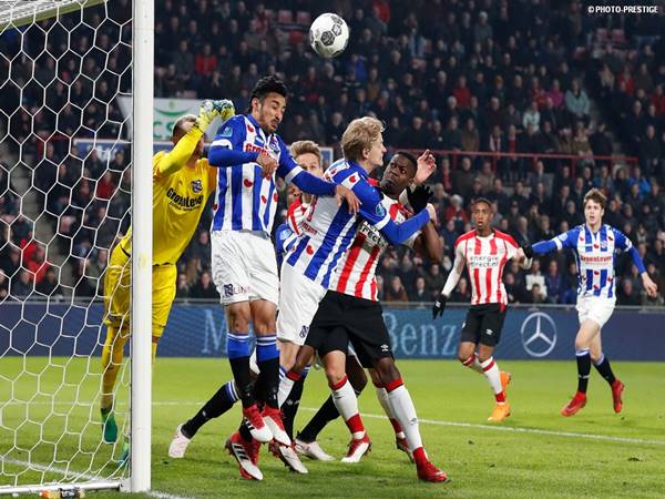 Nhận định PSV vs Heerenveen, 0h45 ngày 8/12