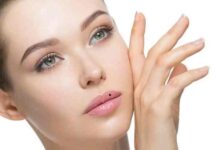 nốt ruồi môi trên