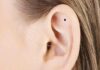 Nốt ruồi trong vành tai trái và phải nam nữ nói điều gì? nốt ruồi trong vành tai