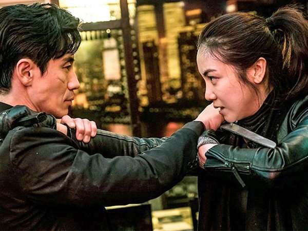 Nằm mơ thấy đánh nhau chảy máu là điềm gì, đen hay đỏ?