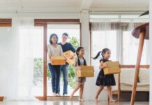 Sự thật bất ngờ: Nằm mơ thấy người lạ vào nhà là điềm gì?